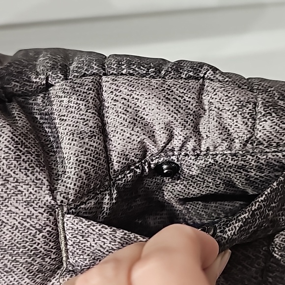 Tommy Hilfiger jacket - Picture 3 of 6